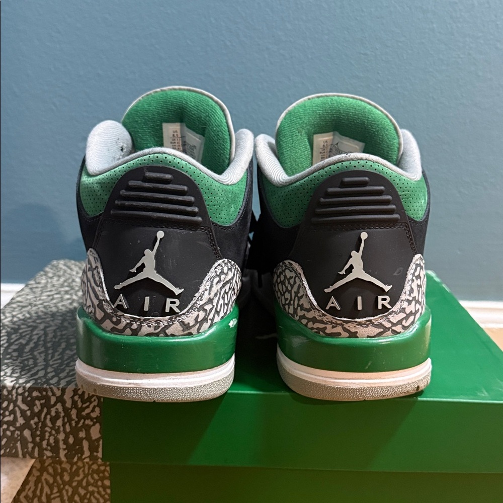 Jordan Air Jordan 3 Retro in Black, Pine Green, Silver, White - Picture 4 of 7